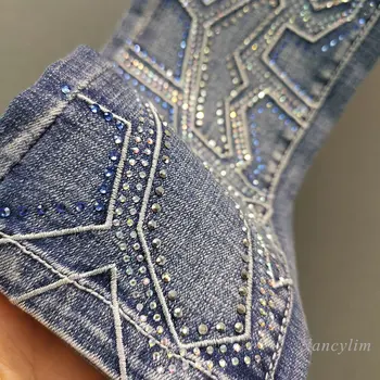Bordado Caliente de Perforación de diamante de imitación de Jeans para Mujeres 2021 Primavera Nueva Cintura Alta Slim Fit Skinny Azul del Dril de algodón Pantalones Femme