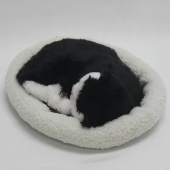 Emulación de Dormir Respiración Gato de Juguete del animal doméstico con Cama de Lana negro(Black & White cat)