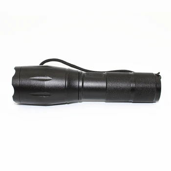 La Luz roja LED Linterna Táctica con zoom de la antorcha al aire libre de la caza de luz de uso de la lámpara 18650 o Batería AAA