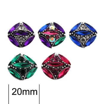 Mayorista 046 3D 18mm 20mm de diamantes de imitación metal de botón a presión para la Pulsera del Collar de la Joyería Para las Mujeres de la Moda de accesorios