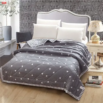 Textiles para el hogar gris geométrica de Verano consolador negro y blanco colchas de retazos de tiro cama de 150*200 cm 200*230cm completo de la reina de la colcha